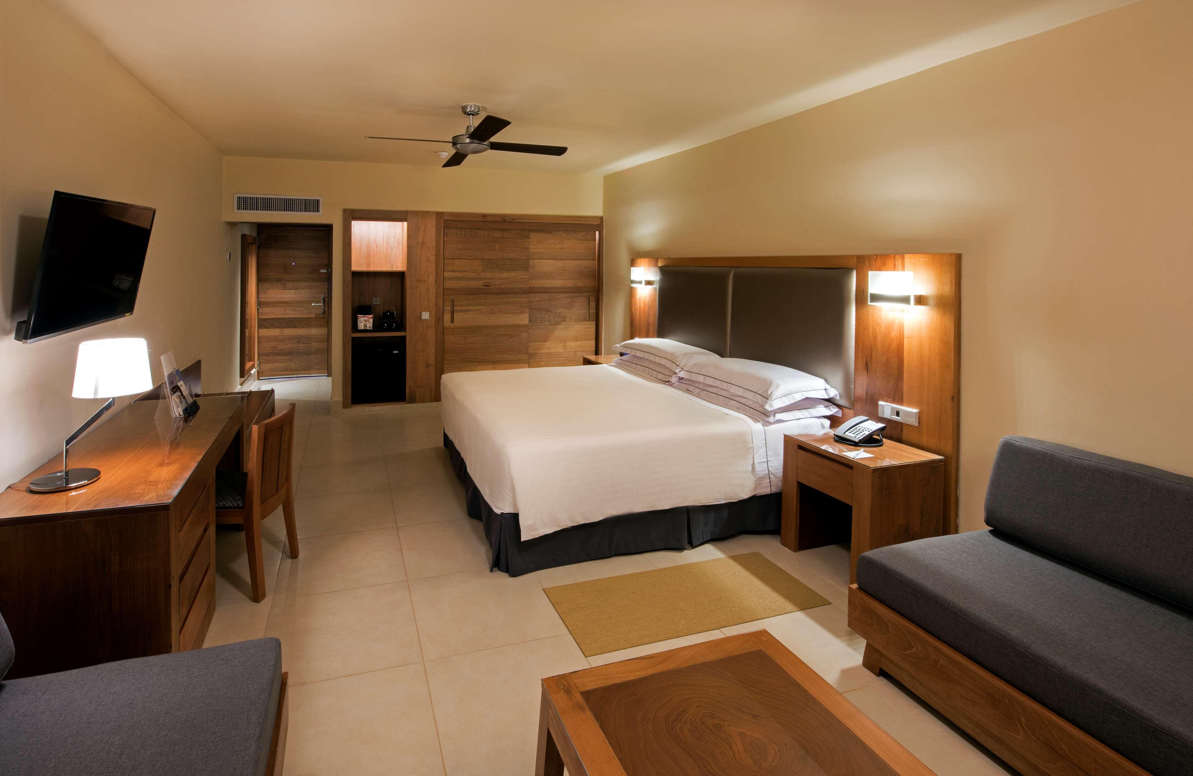 Occidental Resort